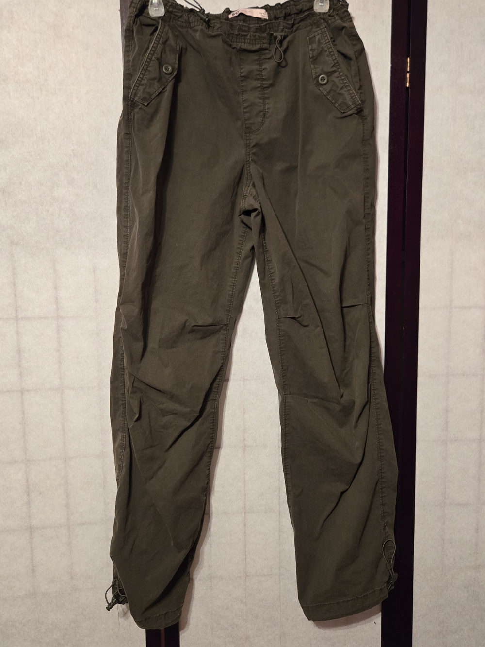 SO Women's Olive Green High Rise Jogger Cargo Pants
